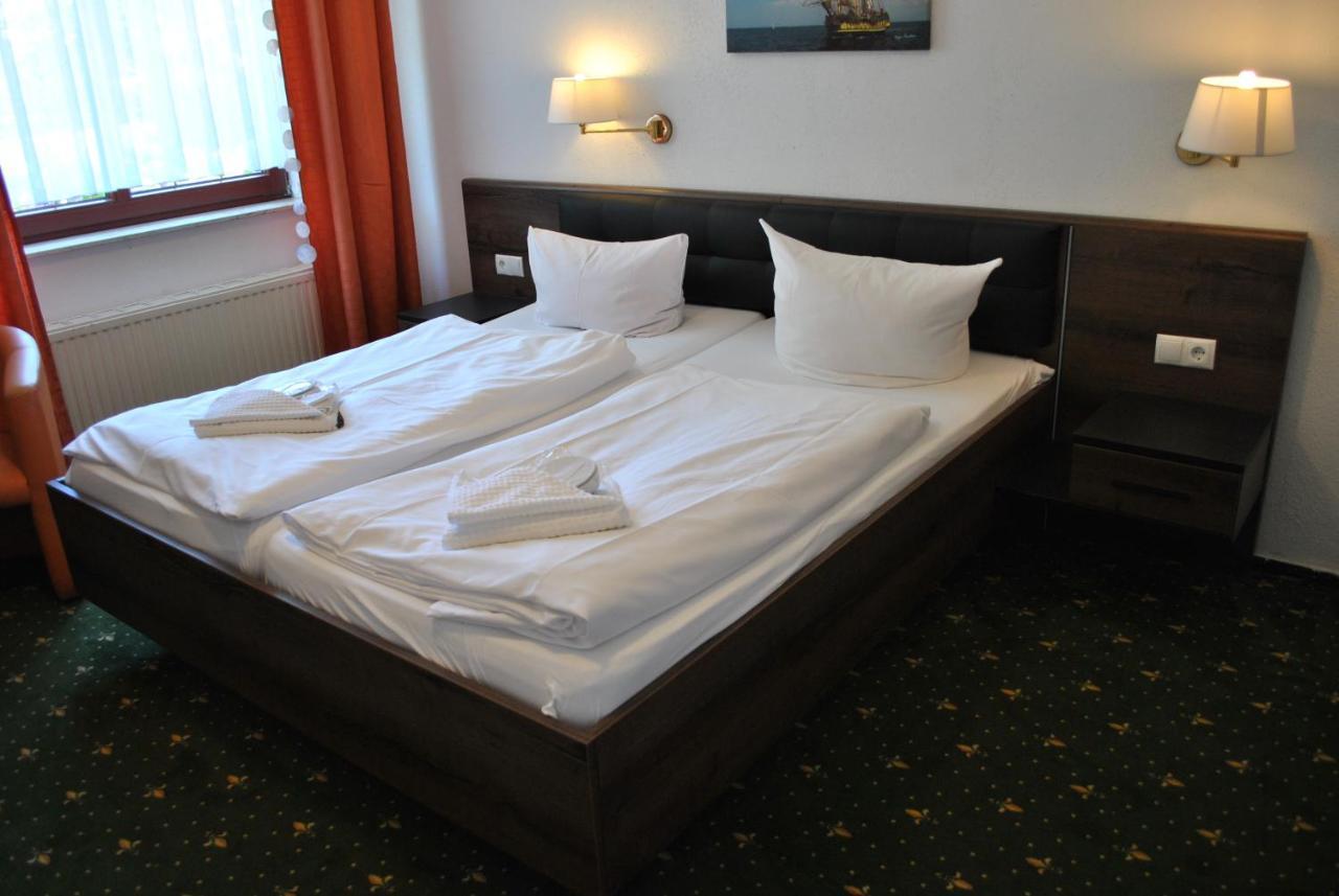 Strand-Hotel Lobbe Dış mekan fotoğraf