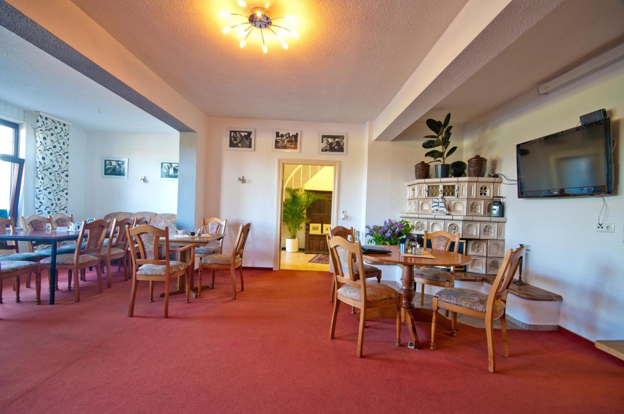Strand-Hotel Lobbe Dış mekan fotoğraf